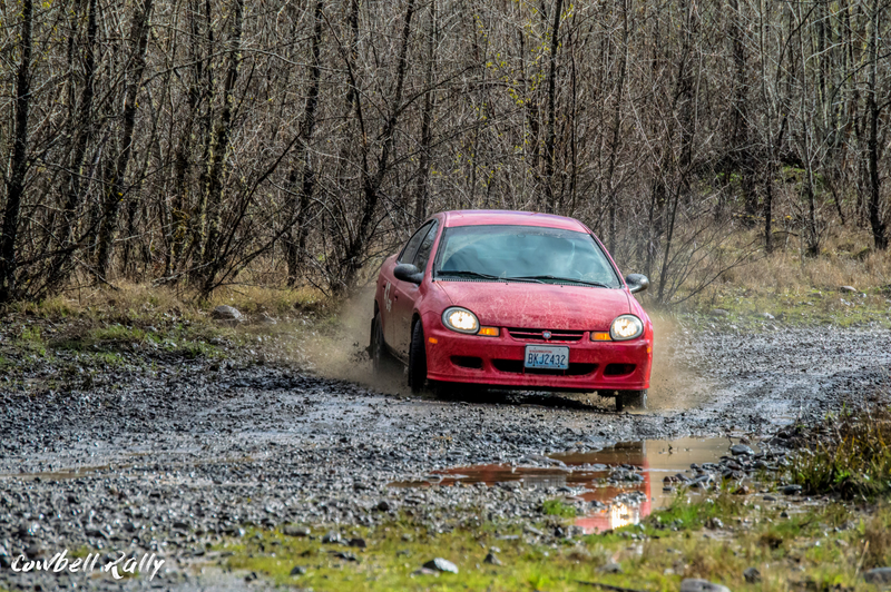 Illustration for article titled Some filthy rallycross Neon Content